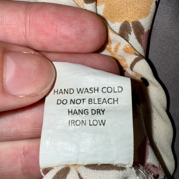 Sienna Sky Floral Boxy Blouse - Picture 7 of 10